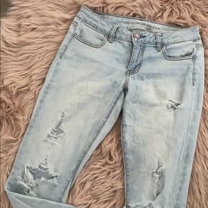 AMERICAN EAGLE RIPPED JEGGING SUPER STRECH SZ 4